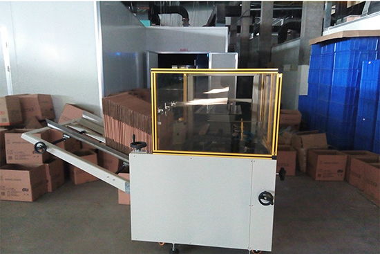 全自動桶裝油類開箱機(jī)生產(chǎn)線細(xì)節(jié)圖