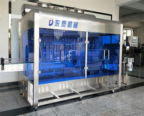 年終慶典，全自動食用油灌裝機紅毯走秀