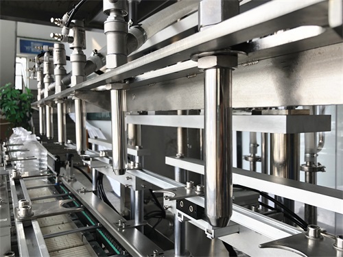 解析食用油灌裝機(jī)常見缺點，東泰小編來幫你解決